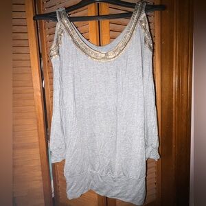 Cache bling cold shoulder.